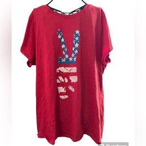 Red white and blue peace sign graphic tee. Size XL